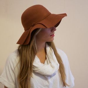 NWOT Camel Floppy Hat